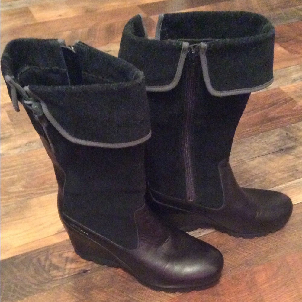 Black Merrell Insulated Wedge Boots (7)